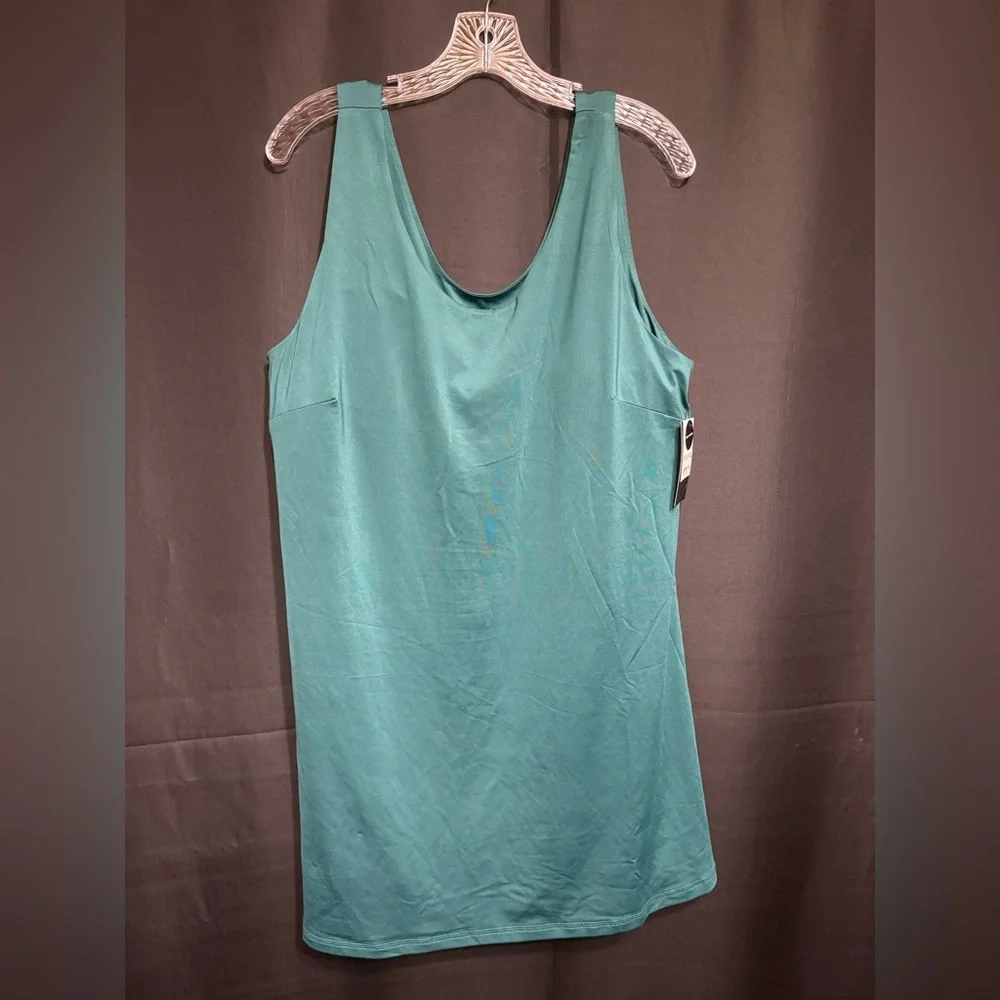 Ideology Green (Sequoia) Active Dress with Built-in Bra and Shorts XXL NWT - Picture 3 of 5